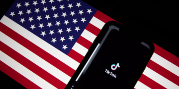 Senado de EEUU aprueba prohibir TikTok en dispositivos oficiales