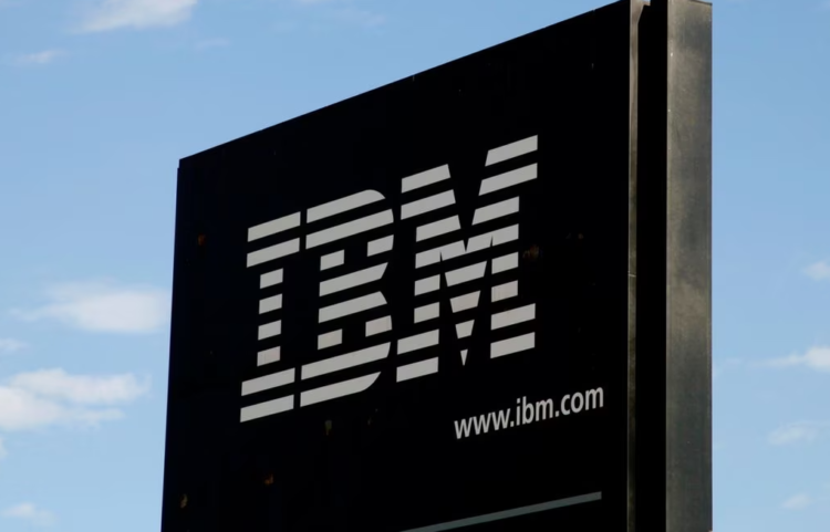 IBM se suma a los despidos tecnológicos; realiza recorte de unos 3.900 empleos