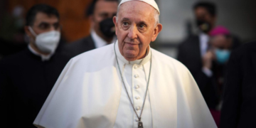 “Ser homosexual no es un delito, es una condición humana”: afirma el papa Francisco