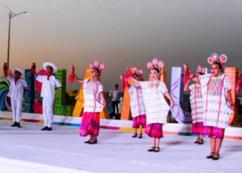 Grupo de danza folklórica “Iyolmasehuayotl” se presentará en Isla Mujeres este domingo