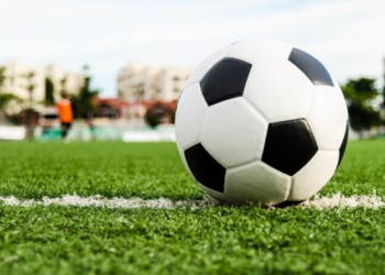 Futbol de cada día, rehén de los intereses económicos de unos cuántos