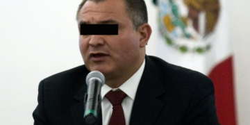 FGR cuenta con 2 órdenes de aprehensión contra García Luna; va por la tercera