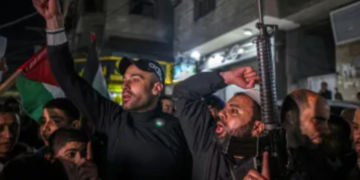 Papa Francisco pide a Israel y Palestina entiendan la importancia de la paz