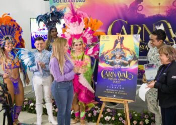 Lili Campos revela cartel del Carnaval Playa del Carmen 2023