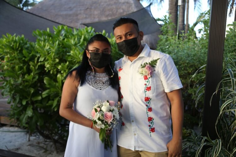 Gobierno de Isla Mujeres invita a parejas isleñas a sumarse al programa de Bodas Colectivas
