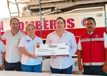 Cuerpo de Bomberos de Cancún recibe generoso donativo