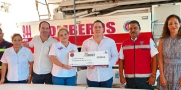 Cuerpo de Bomberos de Cancún recibe generoso donativo
