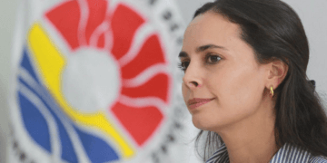 Ana Paty Peralta tomará licencia desde el 10 de abril para ir a campaña