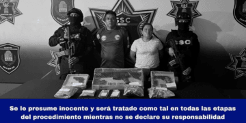 2 personas son detenidas en posesión de multiples armas de fuego y droga