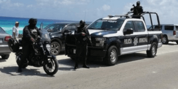 Captura FGE al líder de vendedores de drogas y sicarios de Cozumel