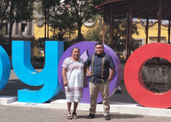 Artesana quintanarroense representará a México en Premio Iberoamericano