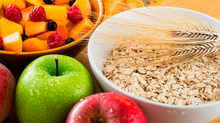 Conoce la cantidad de fibra que debes comer para reducir colesterol