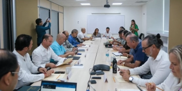 Trabajan en el mejoramiento de la atención en el aeropuerto de Cancún