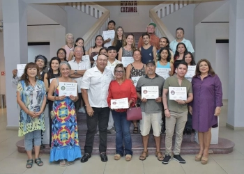 Premia FPMC a ganadores del concurso pictórico “Maravillas de la Naturaleza 2024”
