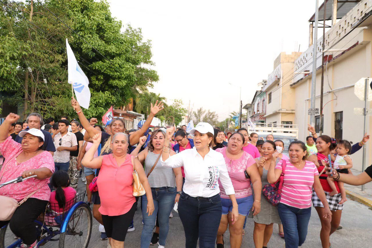 ¡Que siga la renovación!, Respaldan habitantes de la Colosio a Lili Campos