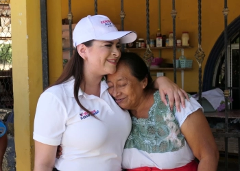 Urge Fernanda Alvear atender las carencias en servicios esenciales