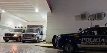 Rescatan a un hombre de morir ahogado en playa Tortugas