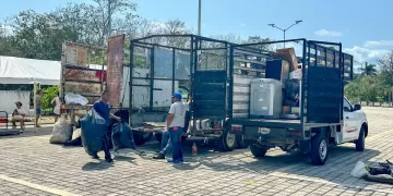 Manten limpio Playa del Carmen, participa en el "Reciclatón"