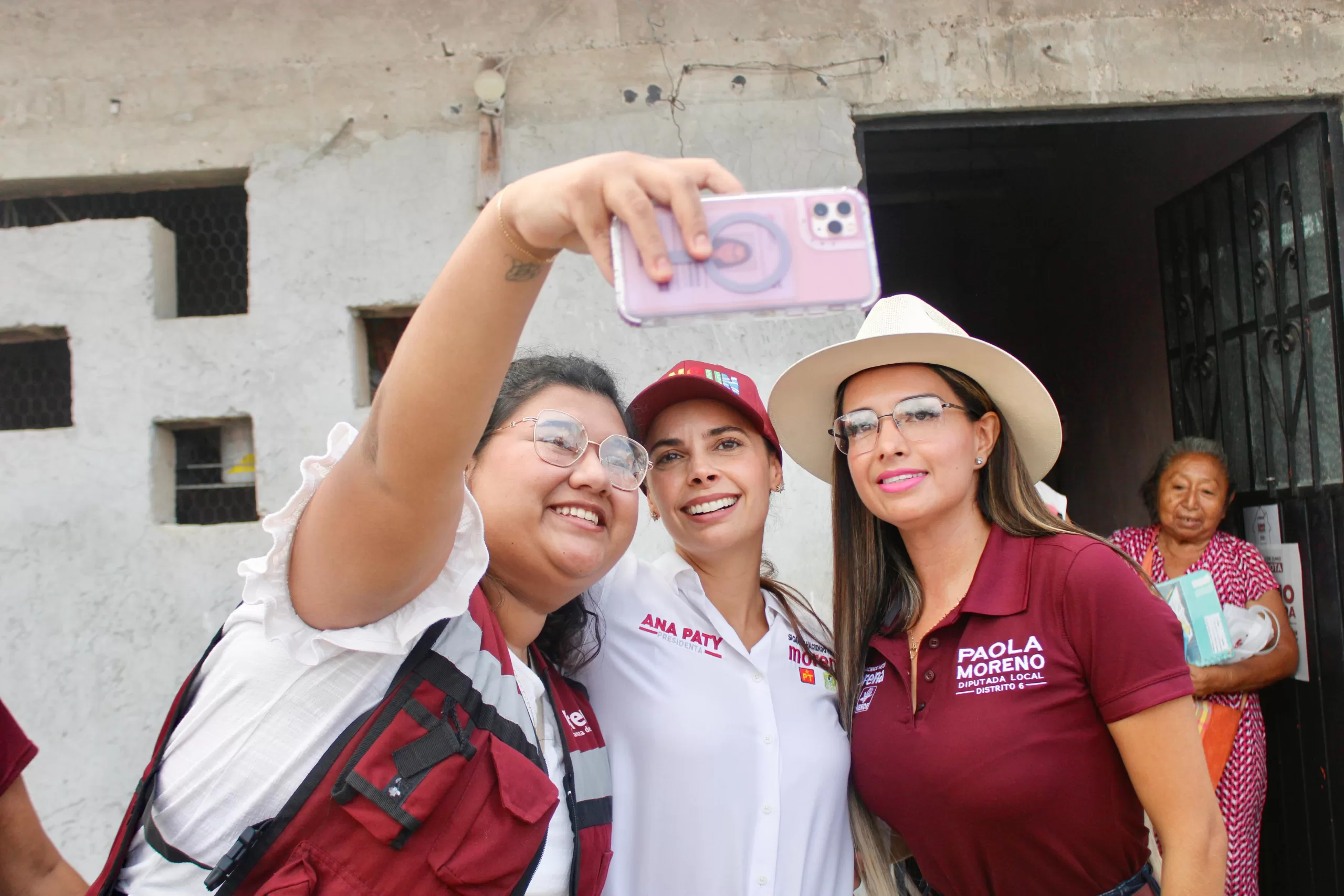 Paola Moreno y Ana Paty Peralta fortalecerán la educación y cultura en Cancún