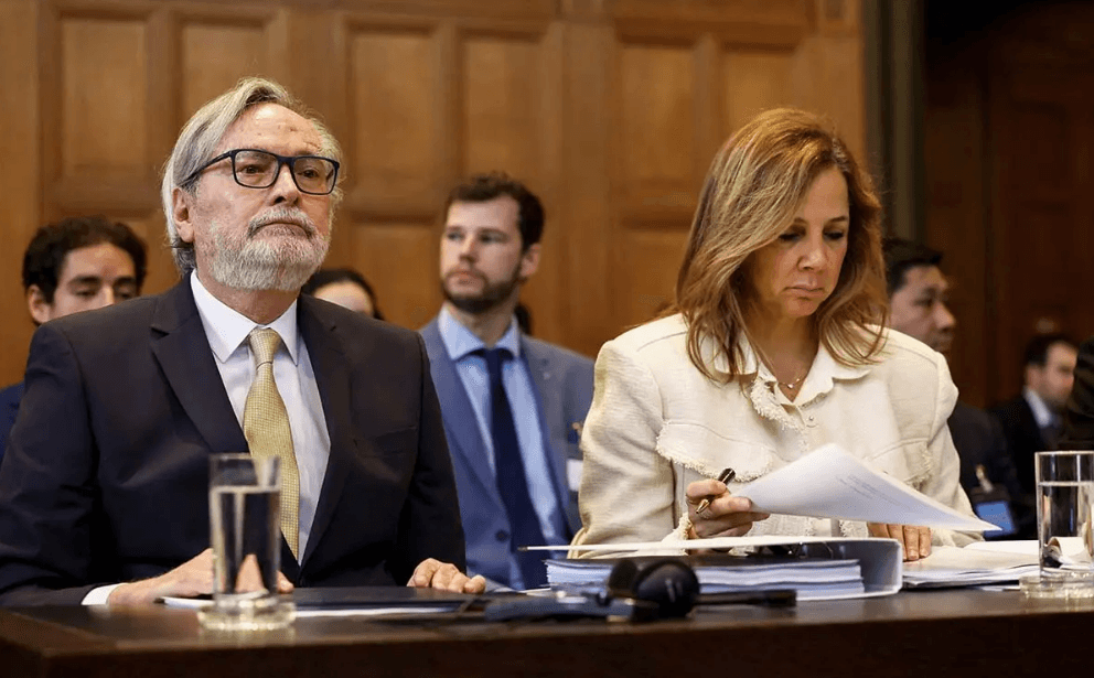 Ecuador afirma el asalto a la embajada de México fue un "acto excepcional"