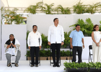 Conmemoran el 271 aniversario del natalicio de Miguel Hidalgo y Costilla en Chetumal