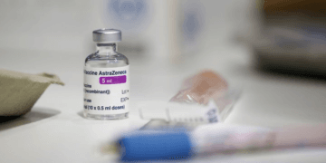 AstraZeneca pierde autorización para su vacuna covid en Europa
