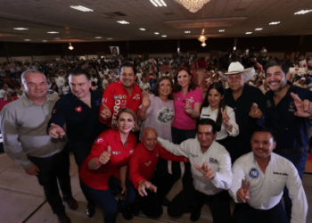 Xóchitl Gálvez se solidariza con las madres buscadoras