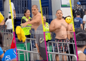 La búsqueda de los aficionados sin jersey