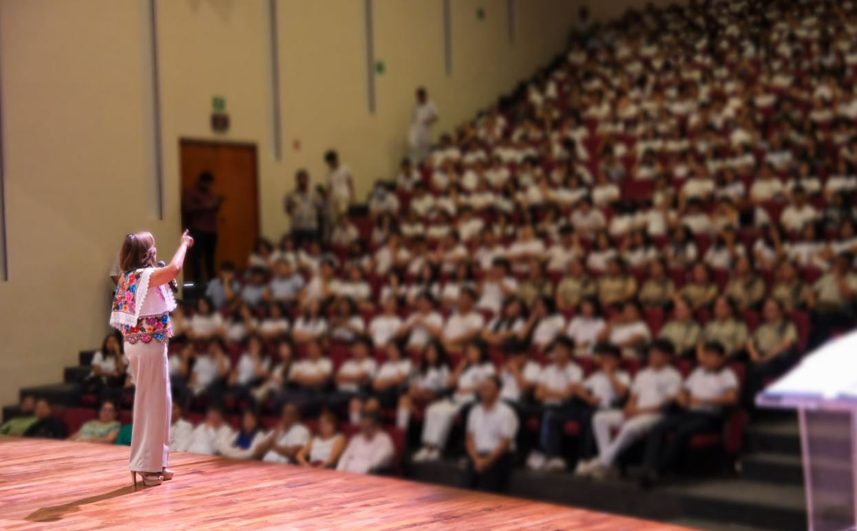 Exitoso 'Primer Foro Estudiantil Educativo' para estudiantes de secundaria