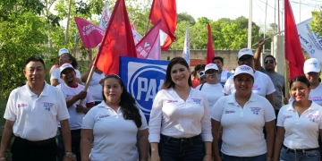 Respalda Fernanda Alvear a jefas de familias de Puerto Morelos