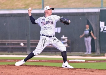 Tigres de Quintana Roo blanquearon 3-0 a los Bravos de León