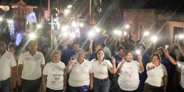 Exhibe Mayuli Martínez la ineficiencia de la megafarmacia del bienestar