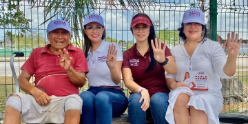 Respaldan tianguistas de la Región 103 a Paola Moreno