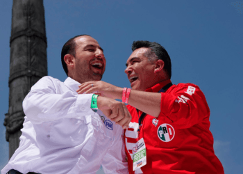 Líderes nacionales del PAN y PRI descartan renunciar a sus cargos