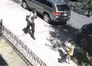 Asalto a menores en Nueva York causa indignación en redes