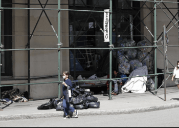 Desafío social en Nueva York: el creciente número de personas sin hogar