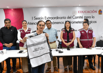 Reconocen a brigadas que realizaron labores de limpieza durante lluvias