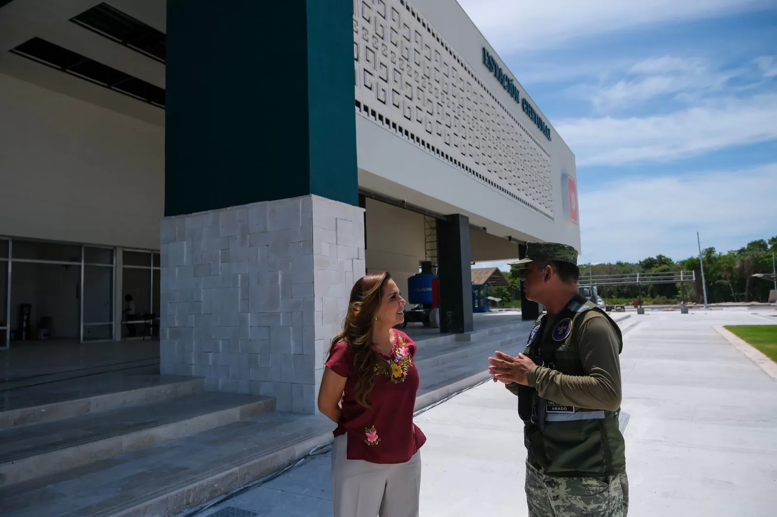 Mara Lezama inspecciona obras del Tren Maya en Chetumal