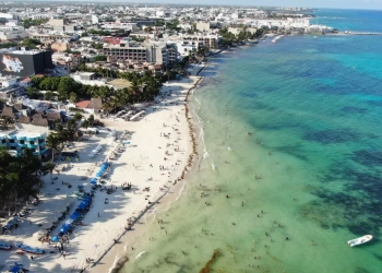 Playas de Solidaridad se mantienen limpias en plena temporada de sargazo
