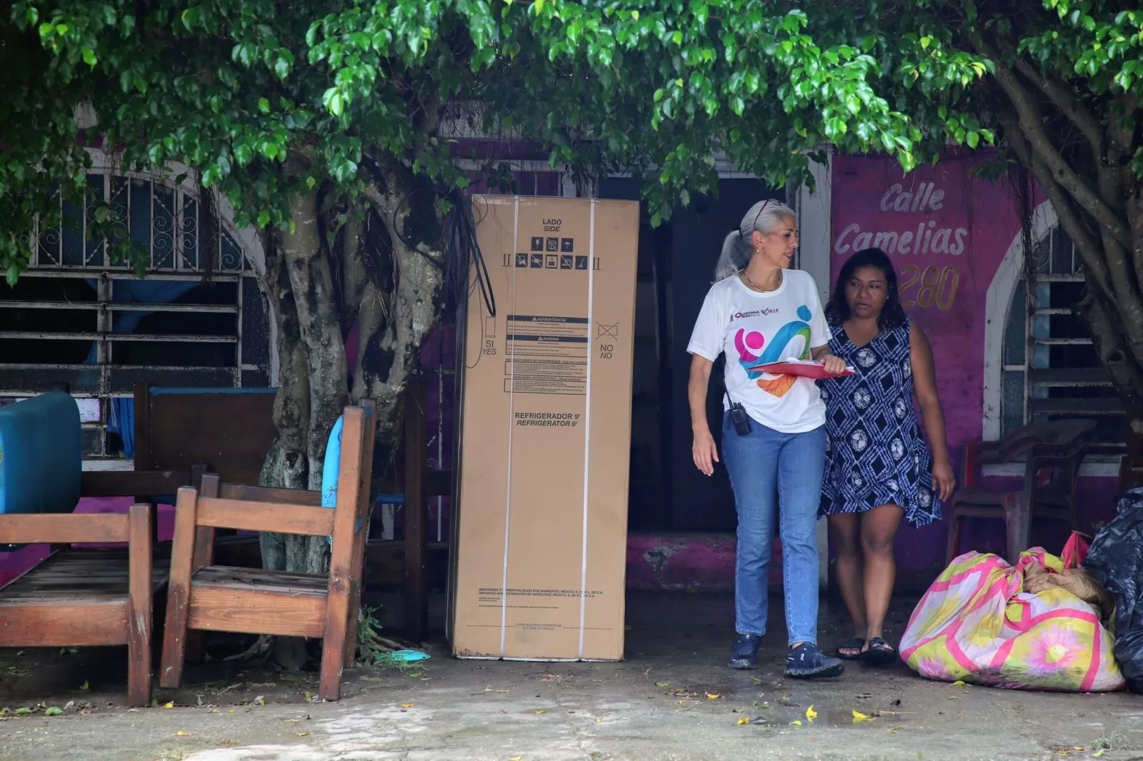 Reasignación de fondos para chetumaleños afectados por lluvias