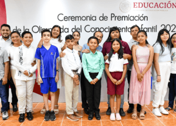 Reconocen a ganadores de la Olimpiada del Conocimiento Infantil 2023-2024