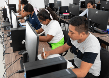 Anuncian nueva Unidad de Educación a Distancia en Lázaro Cárdenas