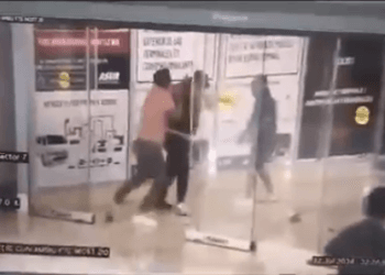 Nueva riña de transportistas en el aeropuerto de Cancún y en plena temporada vacacional