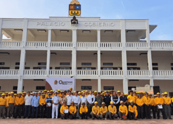 Reconocen a combatientes durante el Día Nacional del Combatiente Forestal