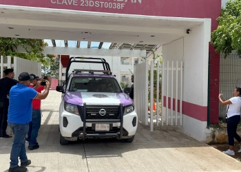 Trabajador social de una secundaria es detenido por abuso