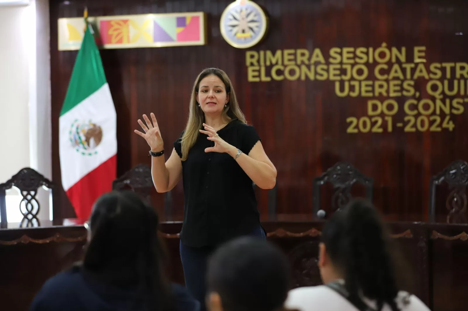 Capacitan sobre ‘Guest Locator’ a prestadores de servicios turísticos de Isla Mujeres