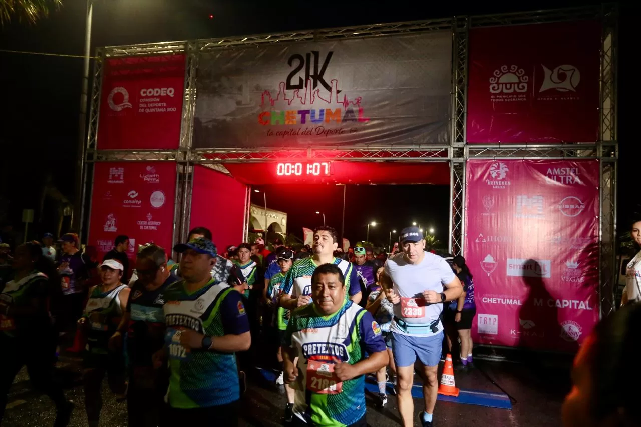 Exitosa tercera edición del 'Medio Maratón 21K' de Chetumal