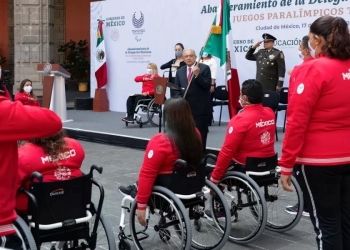 López Obrador pide a deportistas paralímpicos no presionarse por medallas en París 2024