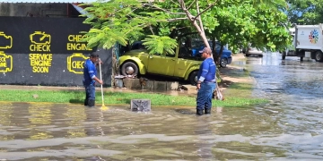 Solidaridad refuerza limpieza de alcantarillas durante temporada de lluvias