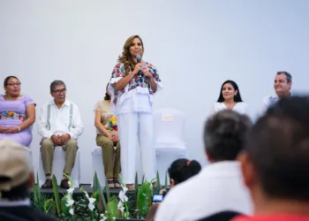 Entrega Mara Lezama documentos agrarios a favor de 34 ejidatarios
